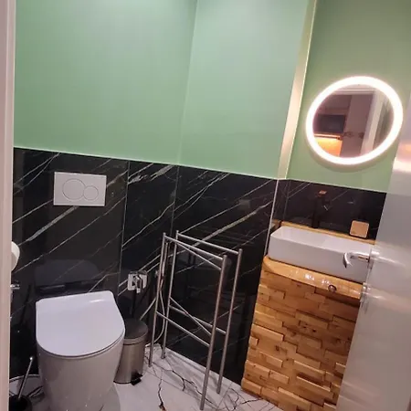 4roomz לינה וארוחת בוקר בולוניה