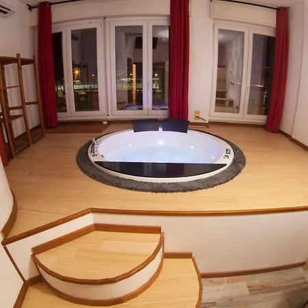 4roomz בולוניה