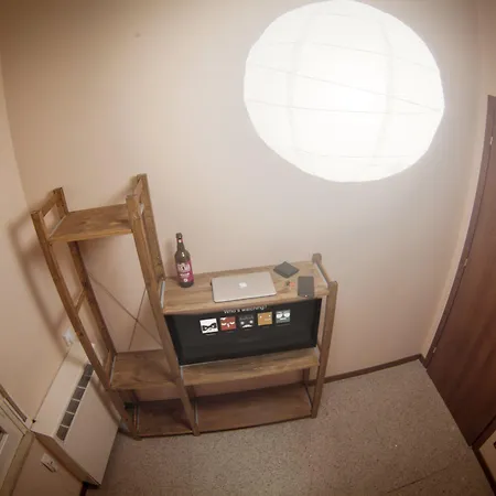 4roomz לינה וארוחת בוקר