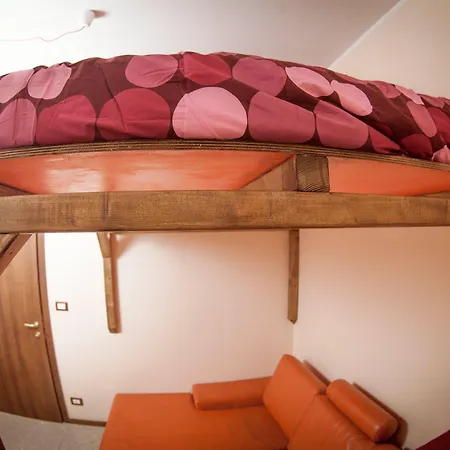 4roomz 3* Bolonya