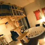 4roomz Bed & Breakfast