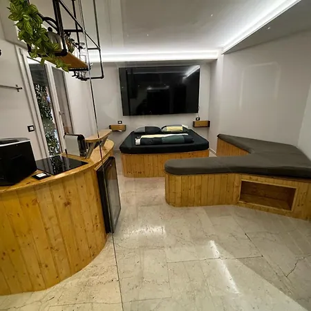 4roomz Oda ve Kahvaltı 3*