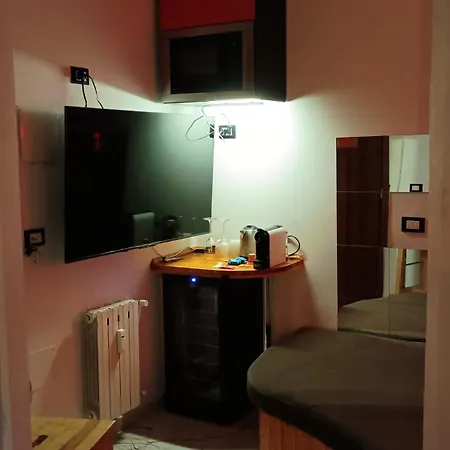 4roomz 3* ボローニャ