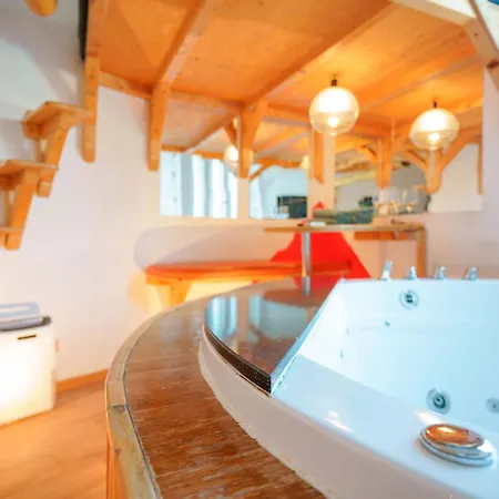 4roomz Frühstückspension 3*